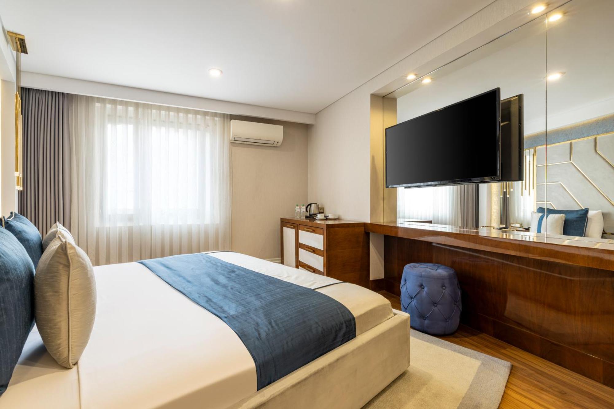Zurich Old 4* Стамбул